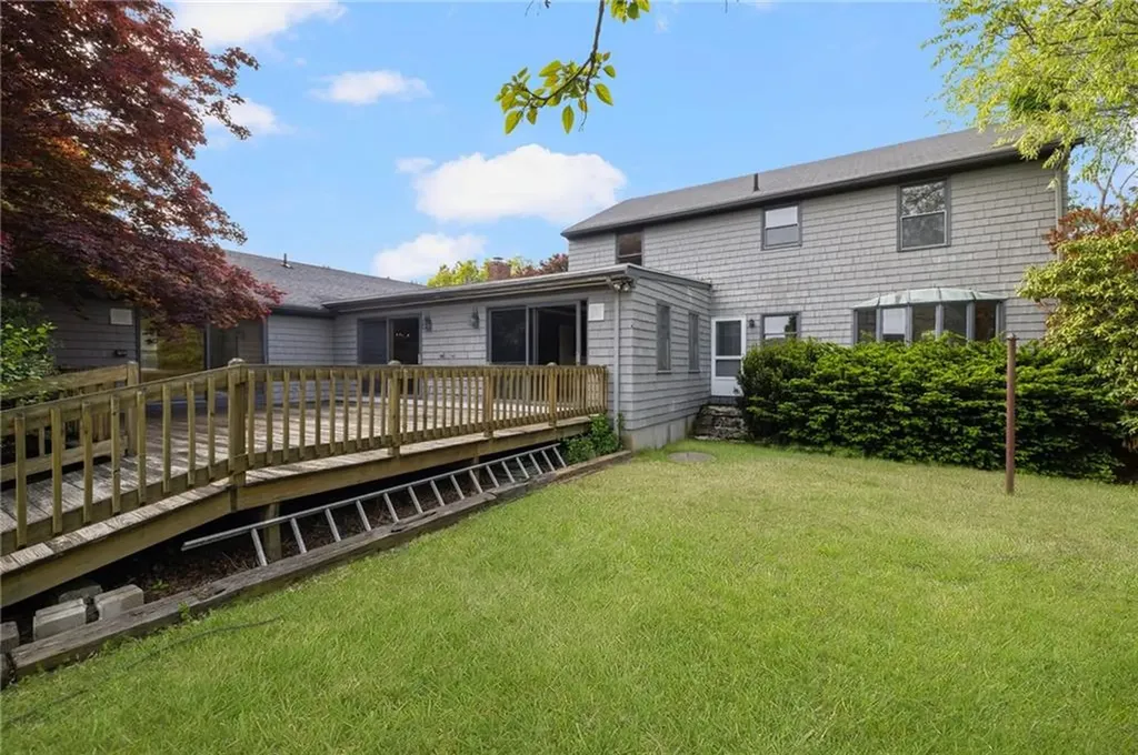 515 Wakefield Street West Warwick RI 02893