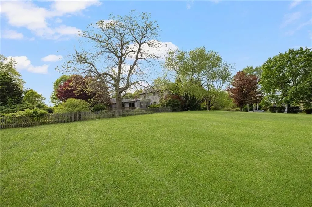 515 Wakefield Street West Warwick RI 02893