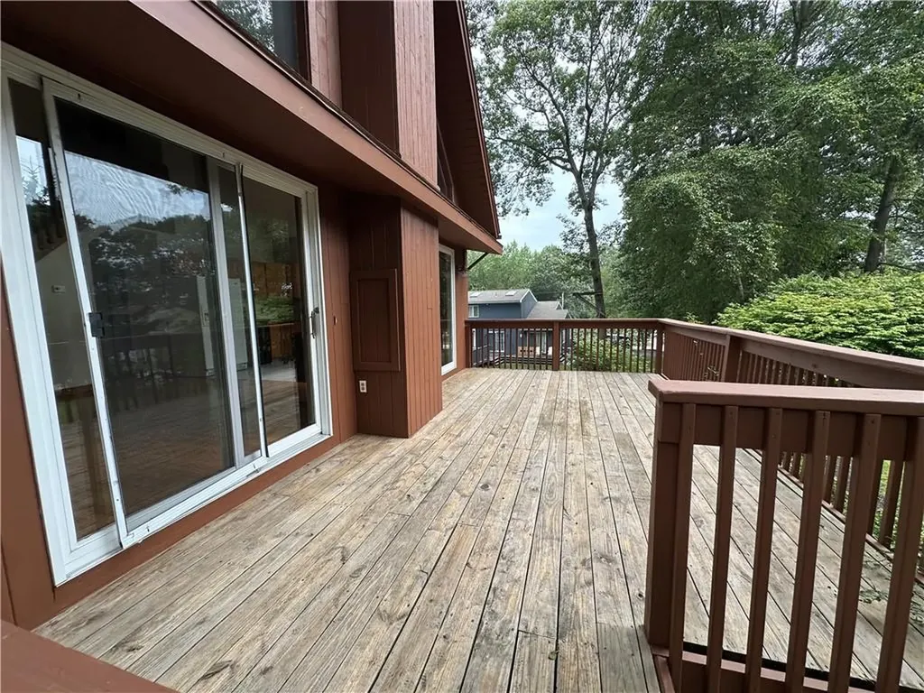 3 Ledgewood Drive Westerly RI 02891