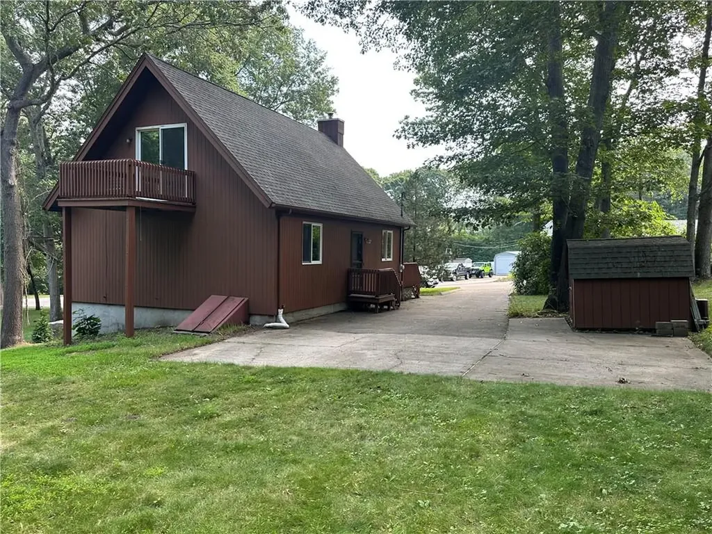 3 Ledgewood Drive Westerly RI 02891