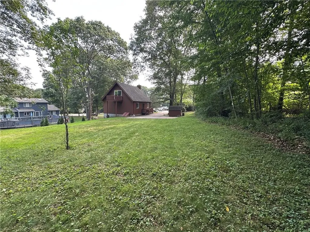 3 Ledgewood Drive Westerly RI 02891