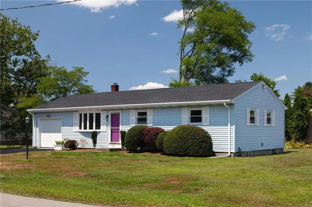 81 Massachusetts Boulevard Portsmouth RI 02871