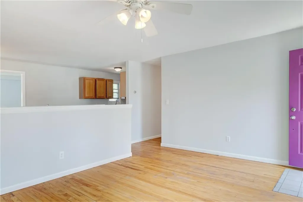 81 Massachusetts Boulevard Portsmouth RI 02871