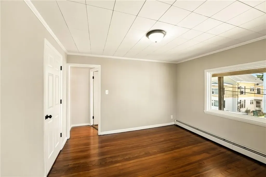 32 Jackson Street Woonsocket RI 02895