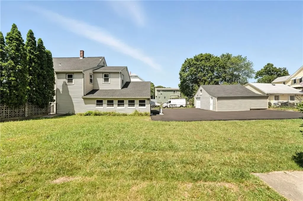 32 Jackson Street Woonsocket RI 02895