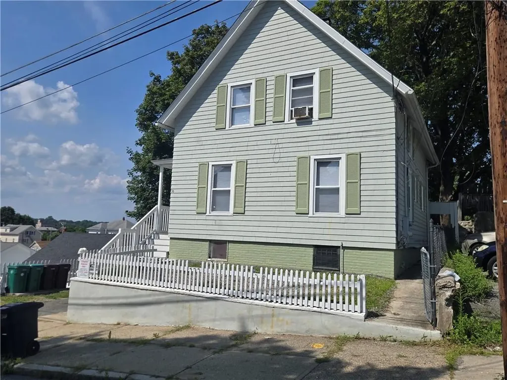 36 Crawford Street Woonsocket RI 02895