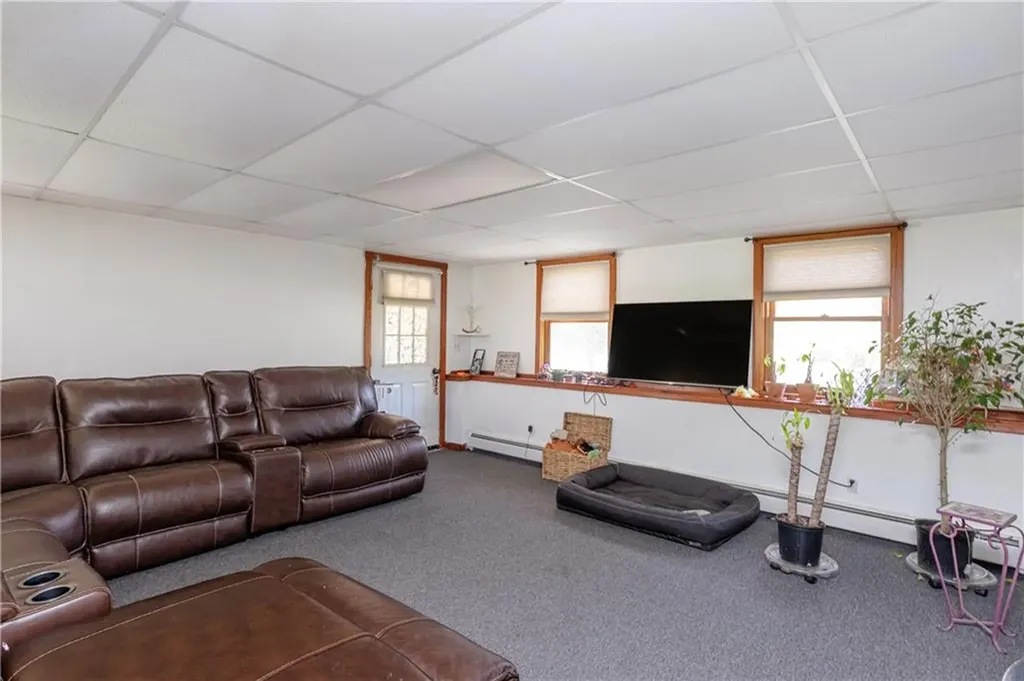 246 Long Highway Little Compton RI 02837