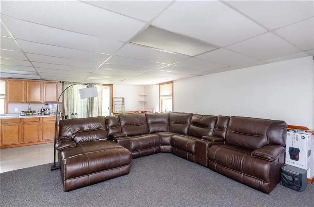 246 Long Highway Little Compton RI 02837