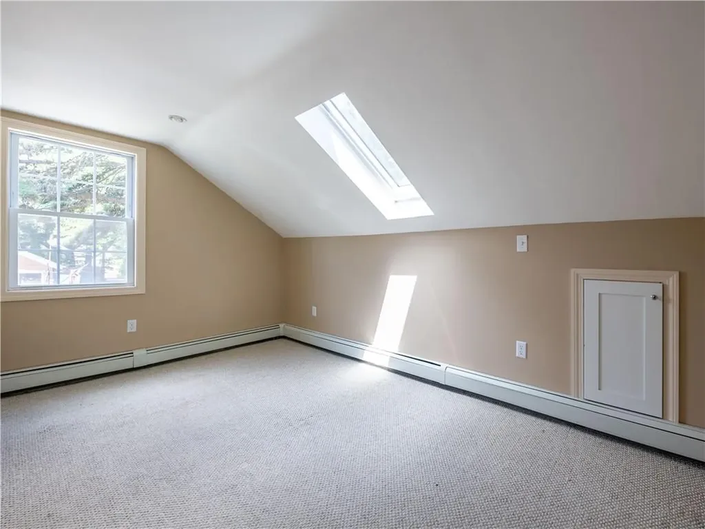 44 Riverside Avenue Warwick RI 02889