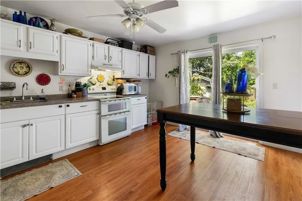 43 Garfield Street Newport RI 02840
