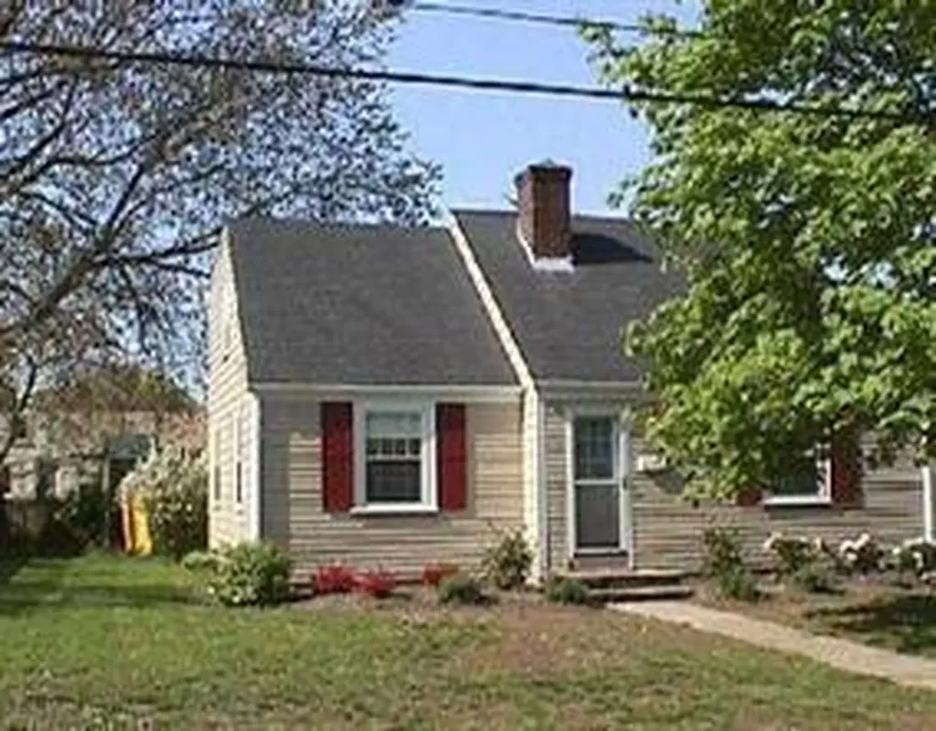 116 Bryant Road Cranston RI 02910