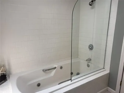 88 Nipmuc Trail North Providence RI 02904