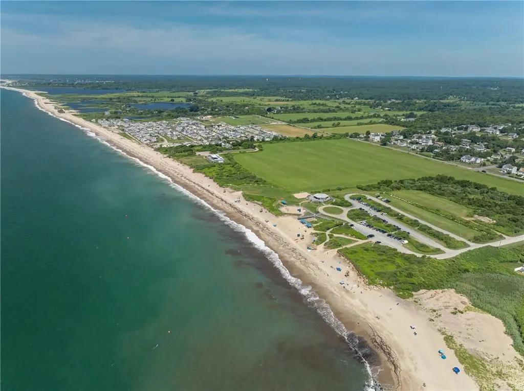 27 Holden Road South Kingstown RI 02879