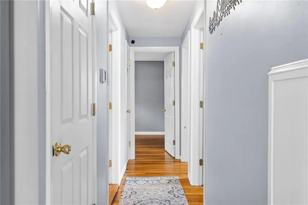 794 Main Avenue Warwick RI 02886