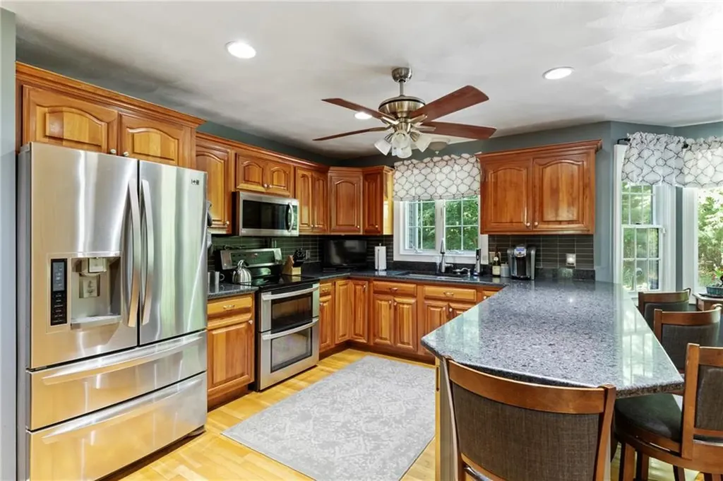 55 Little Pond County Road Cumberland RI 02864