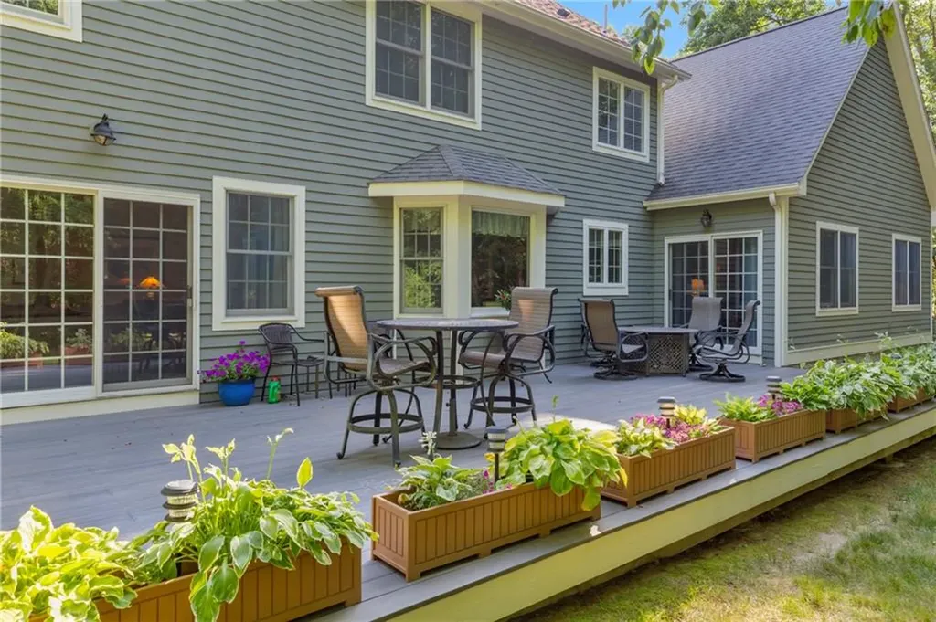 55 Little Pond County Road Cumberland RI 02864