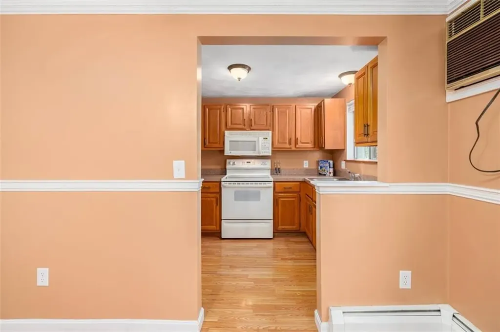 30 Eagle Run Warwick RI 02889