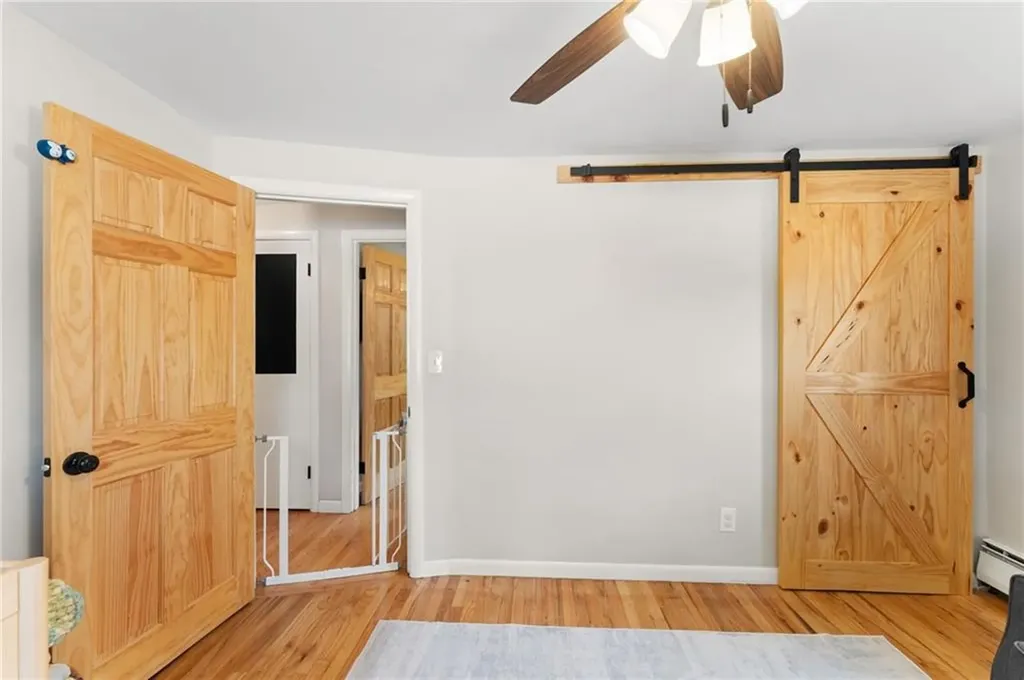 103 Everglade Avenue Warwick RI 02886