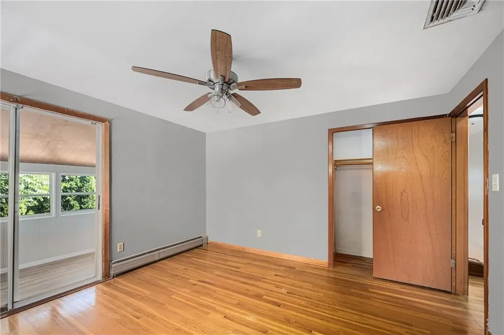 107 Dexterdale Road Providence RI 02906