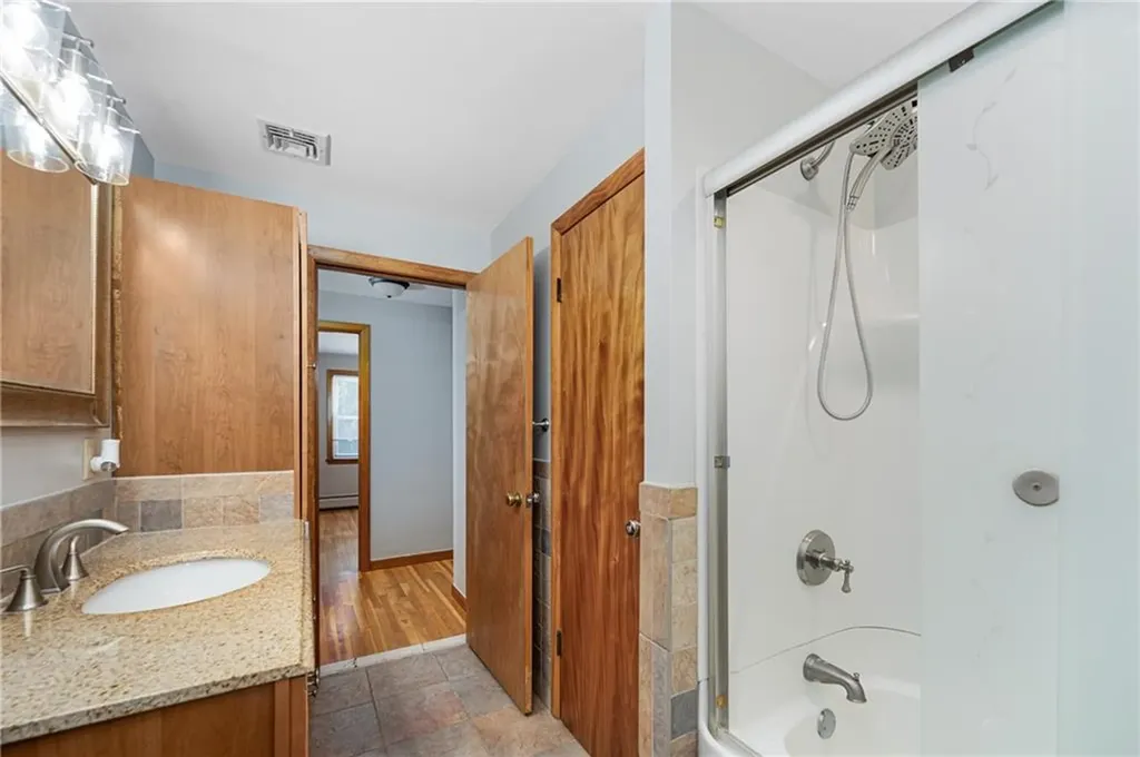 107 Dexterdale Road Providence RI 02906