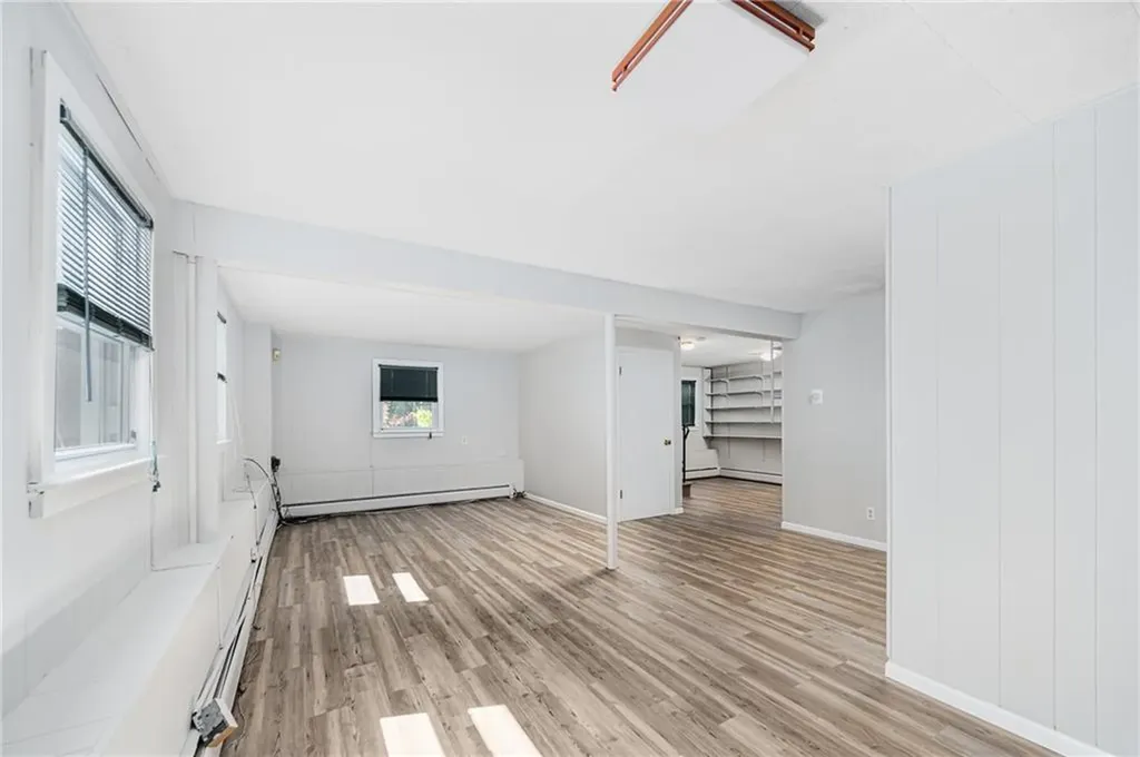 107 Dexterdale Road Providence RI 02906