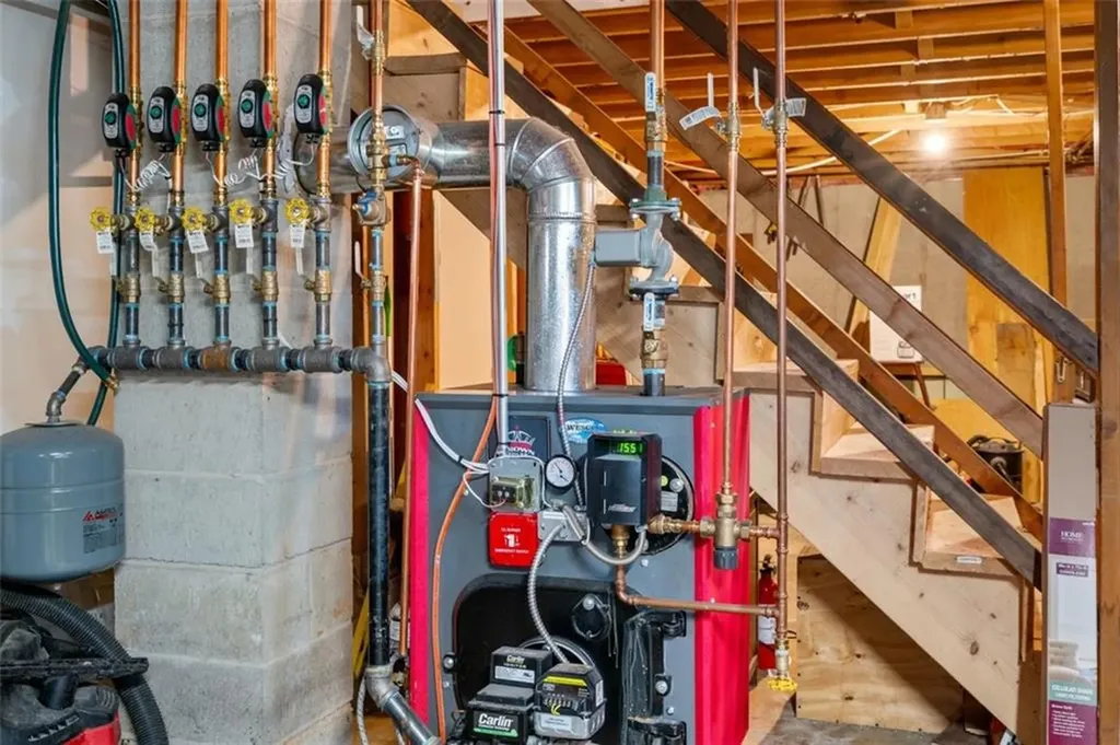 48 Shea Lane Burrillville RI 02859