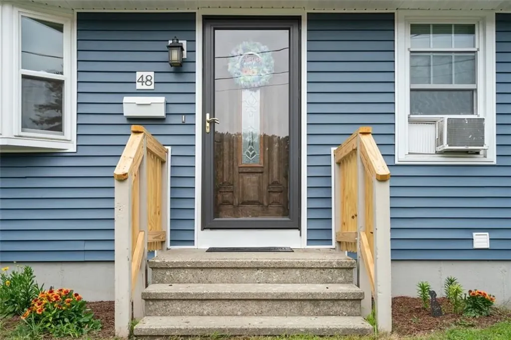 48 Shea Lane Burrillville RI 02859