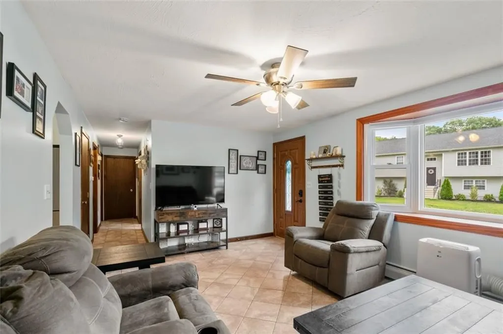 48 Shea Lane Burrillville RI 02859