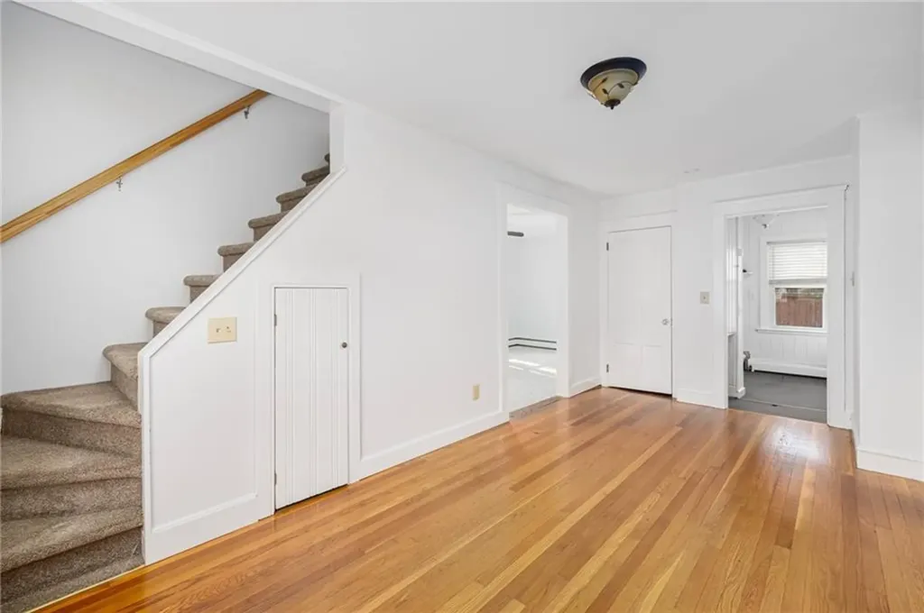 52 Pleasant View Road Warwick RI 02888
