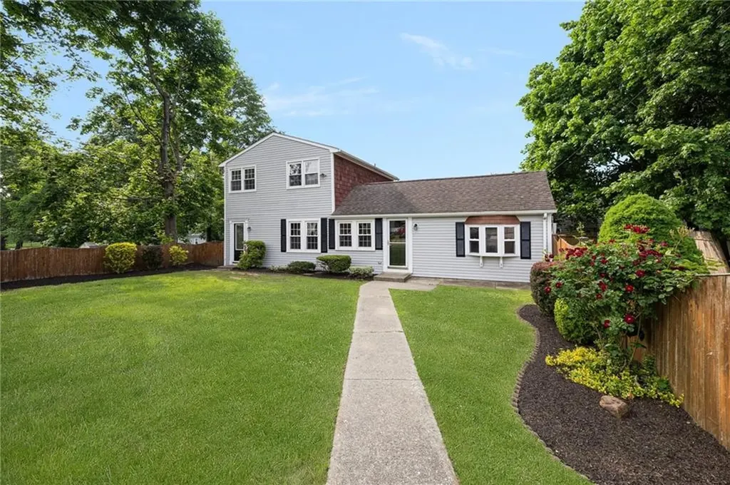 52 Pleasant View Road Warwick RI 02888