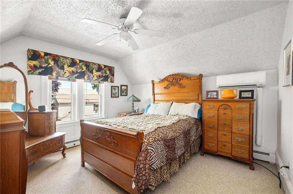 48 Wollaston Street Cranston RI 02910