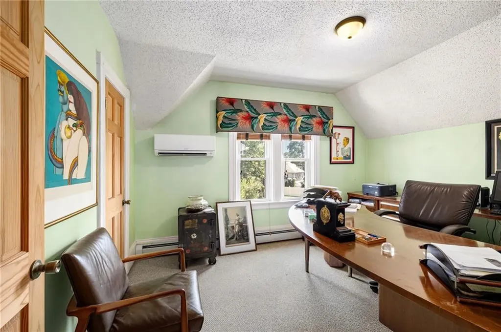 48 Wollaston Street Cranston RI 02910