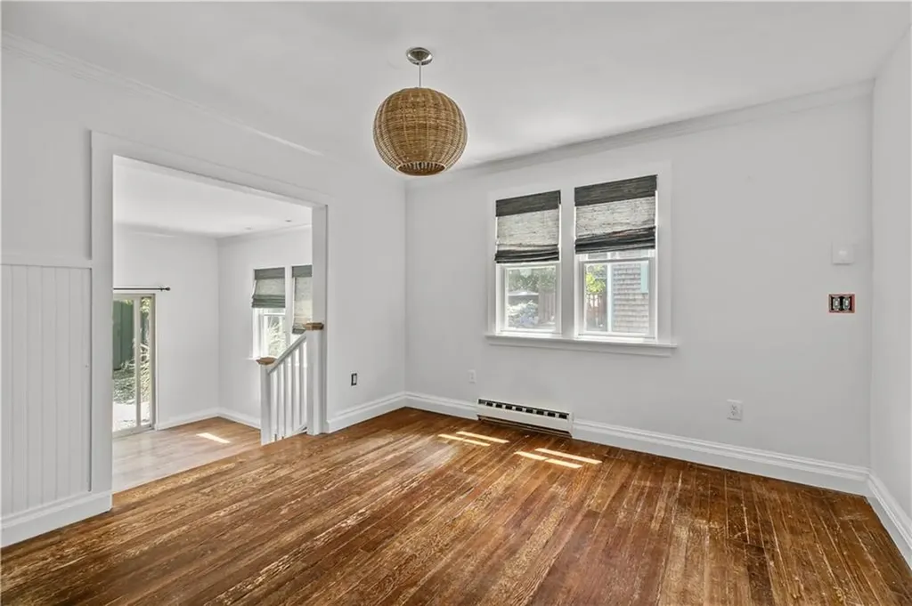 45 Burnside Avenue Newport RI 02840