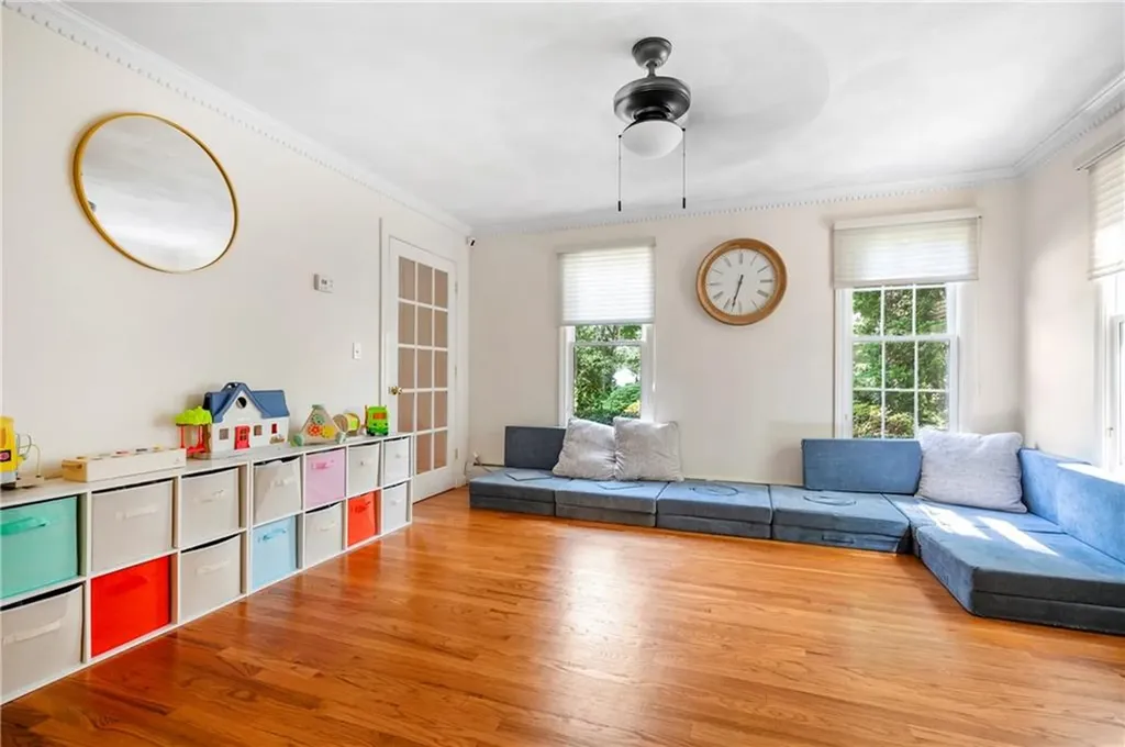 23 Aspen Lane Smithfield RI 02828