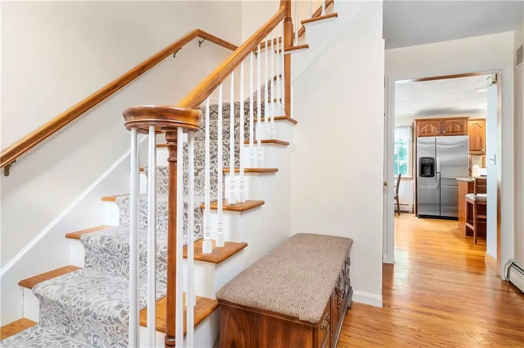 23 Aspen Lane Smithfield RI 02828