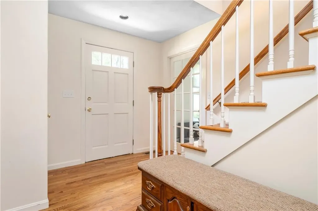 23 Aspen Lane Smithfield RI 02828