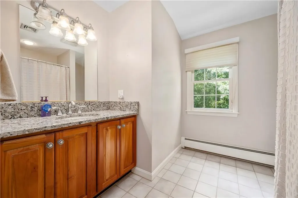 23 Aspen Lane Smithfield RI 02828