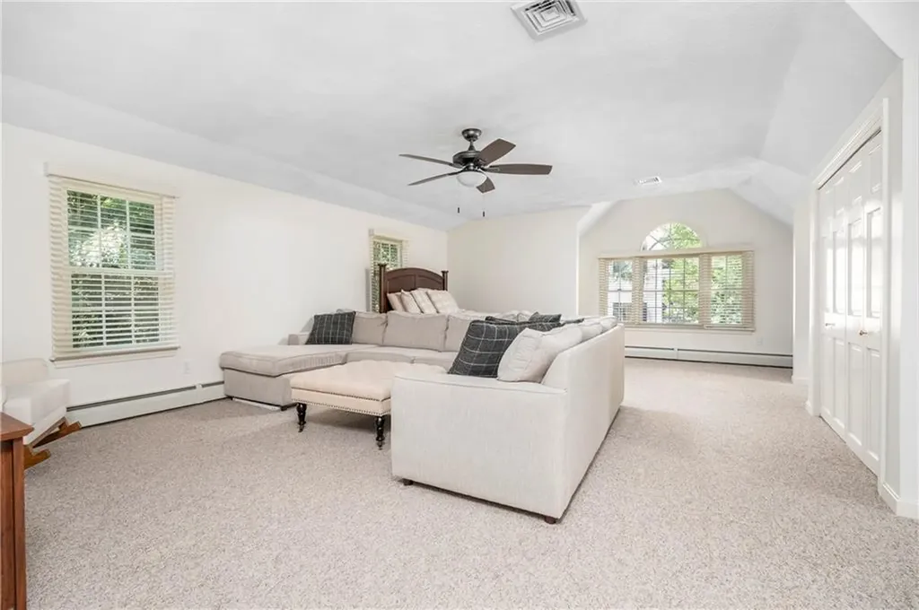 23 Aspen Lane Smithfield RI 02828