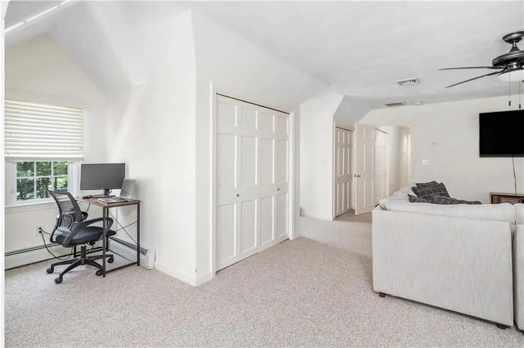 23 Aspen Lane Smithfield RI 02828