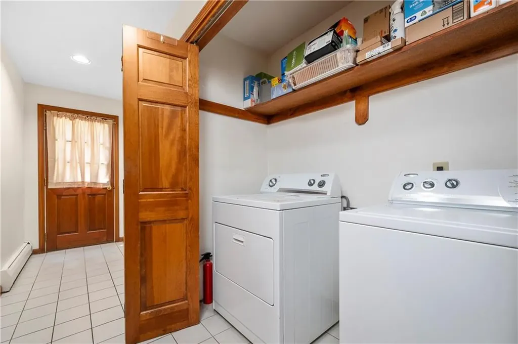 23 Aspen Lane Smithfield RI 02828