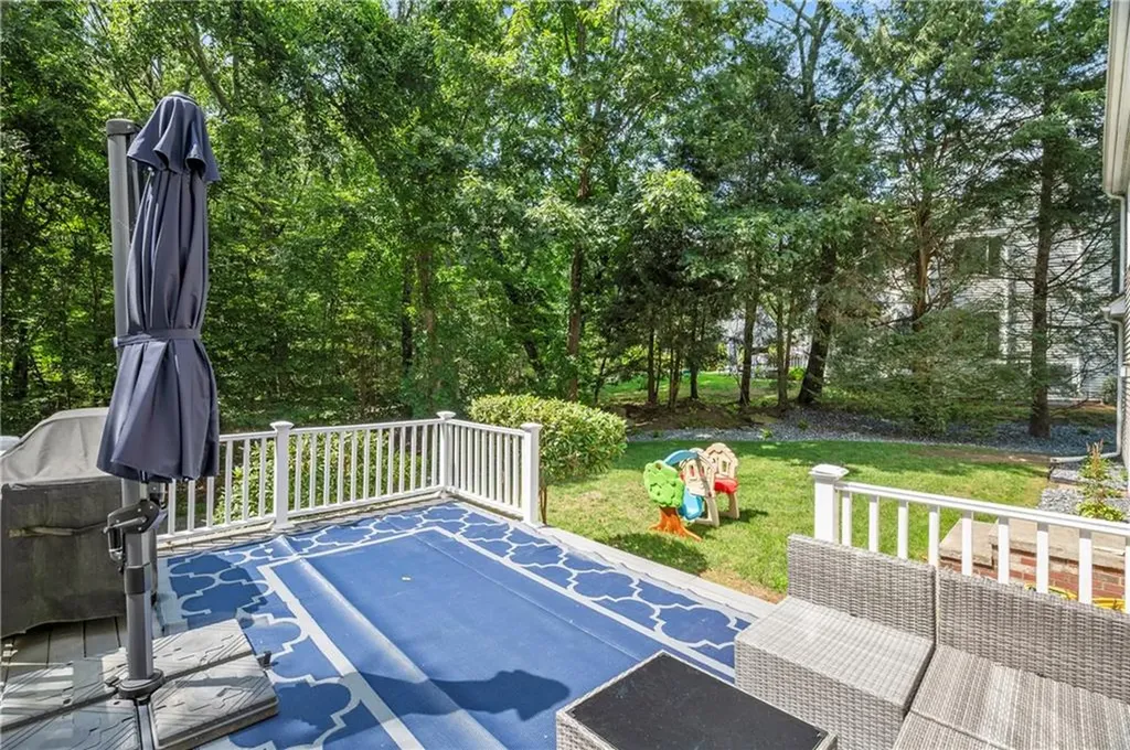 23 Aspen Lane Smithfield RI 02828