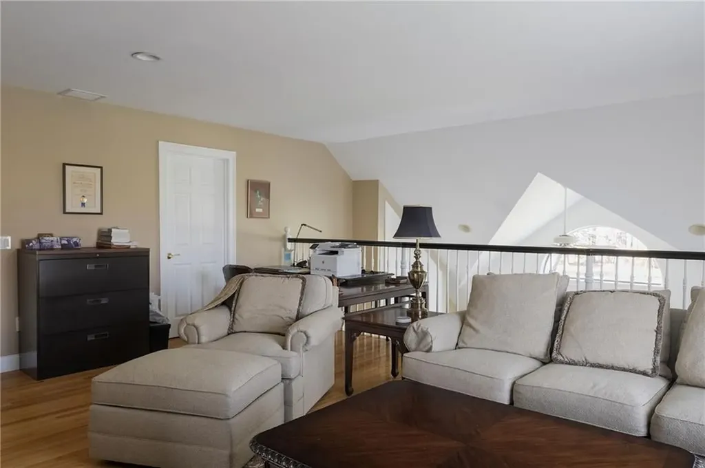 90 Woods Way North Kingstown RI 02852