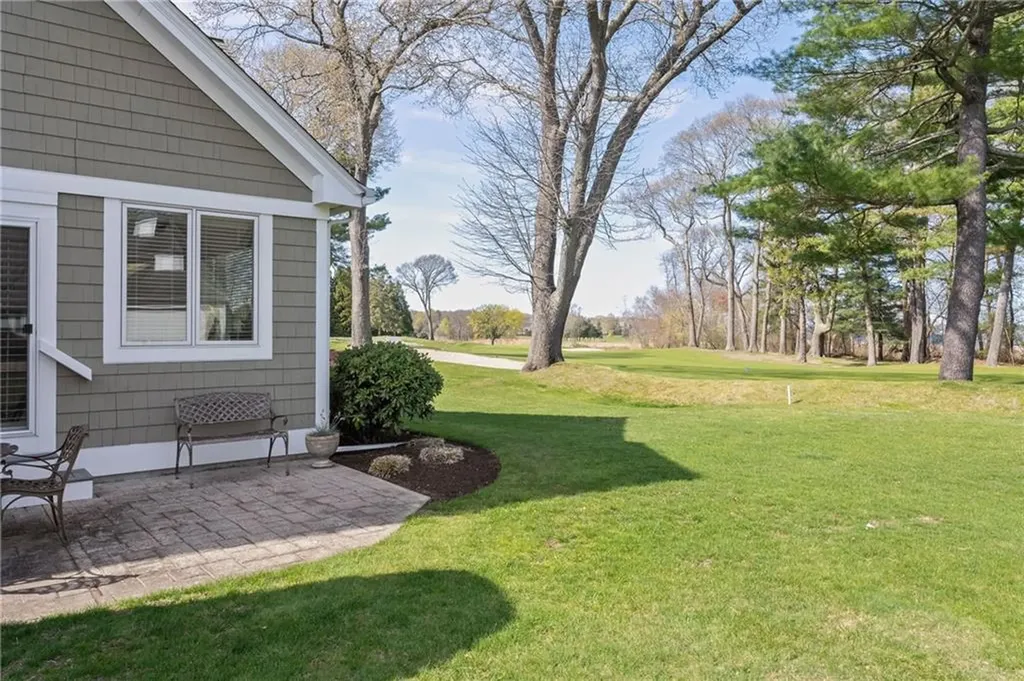 90 Woods Way North Kingstown RI 02852