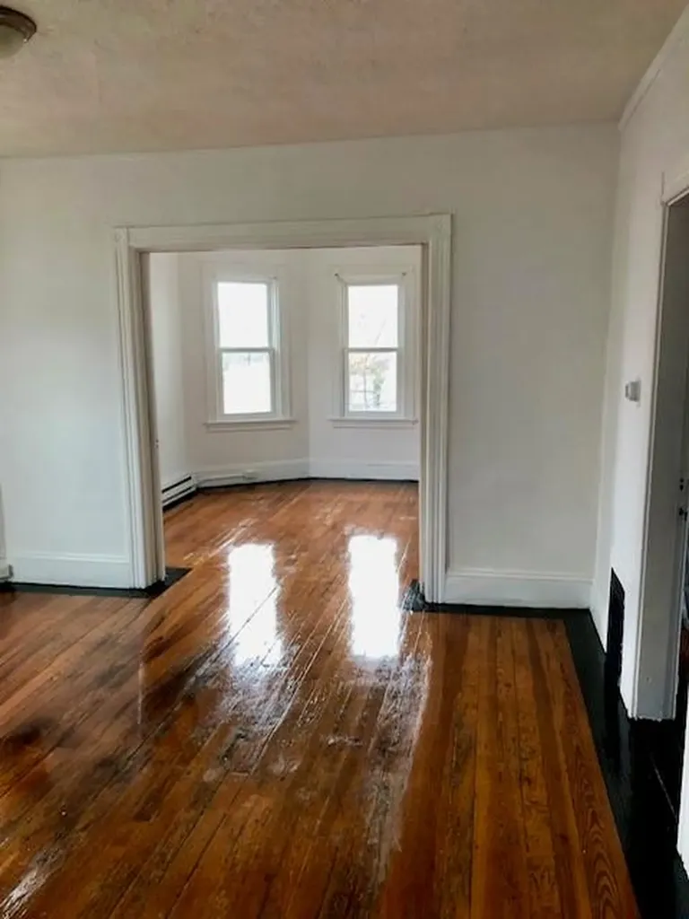 11 13 Wisdom Avenue Providence RI 02908