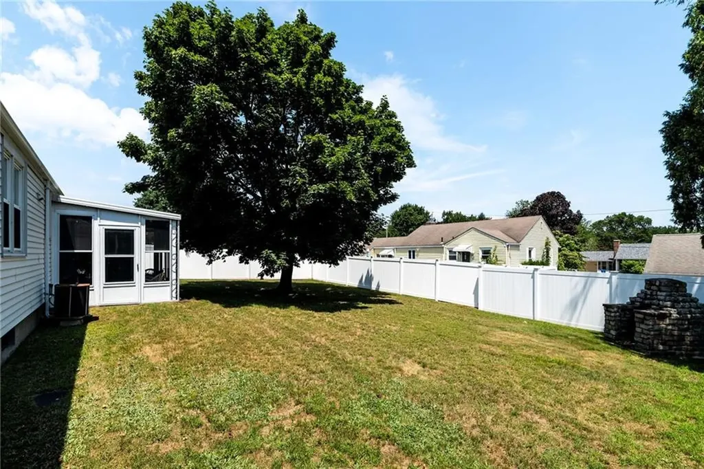 322 Garden City Drive Cranston RI 02920