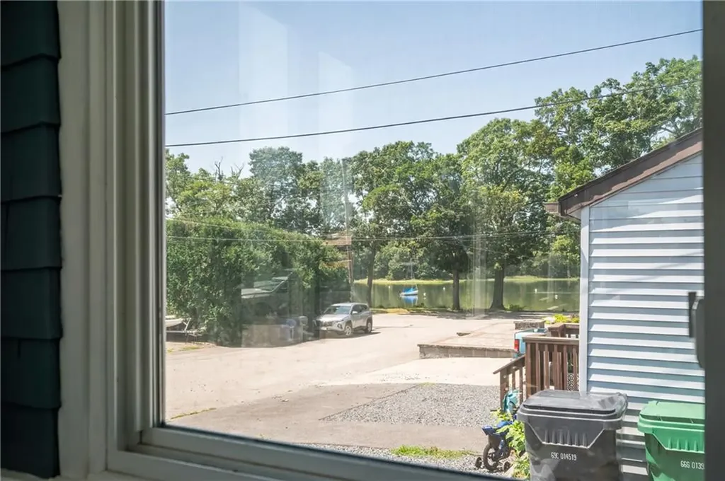 21 Wilcox Street Warwick RI 02889