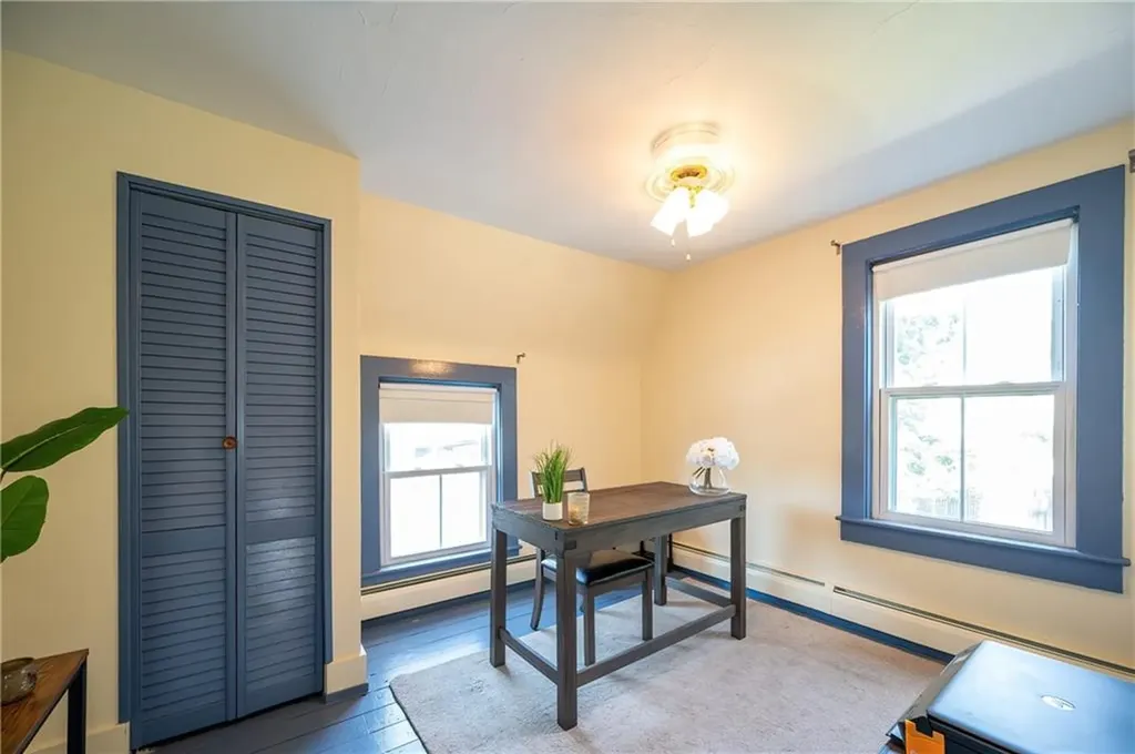 21 Wilcox Street Warwick RI 02889