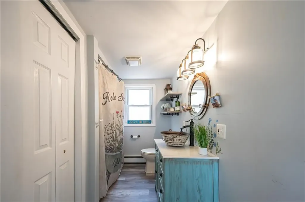 21 Wilcox Street Warwick RI 02889