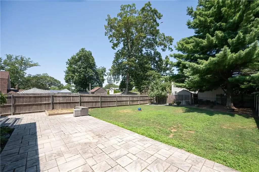 21 Wilcox Street Warwick RI 02889