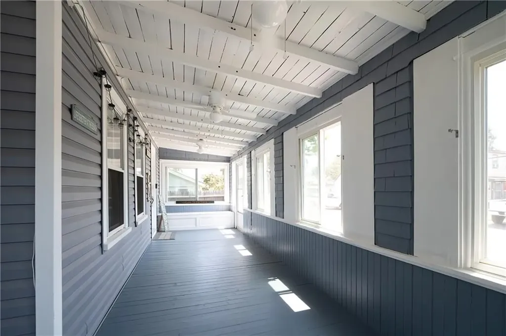 21 Wilcox Street Warwick RI 02889